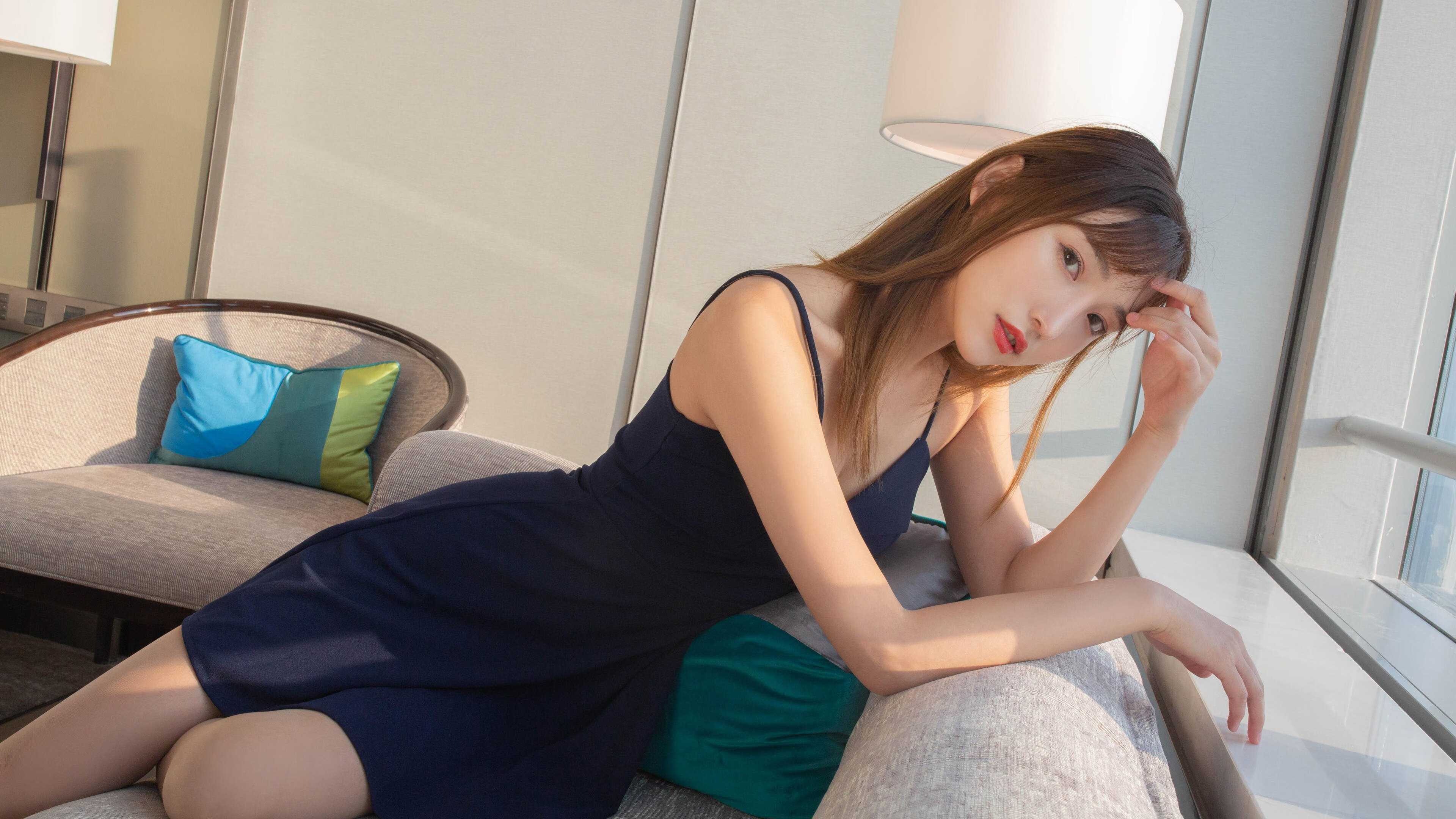 瑞士男足在巴黎奥运会上展现出强大的团队协作能力，瑞士男足队员