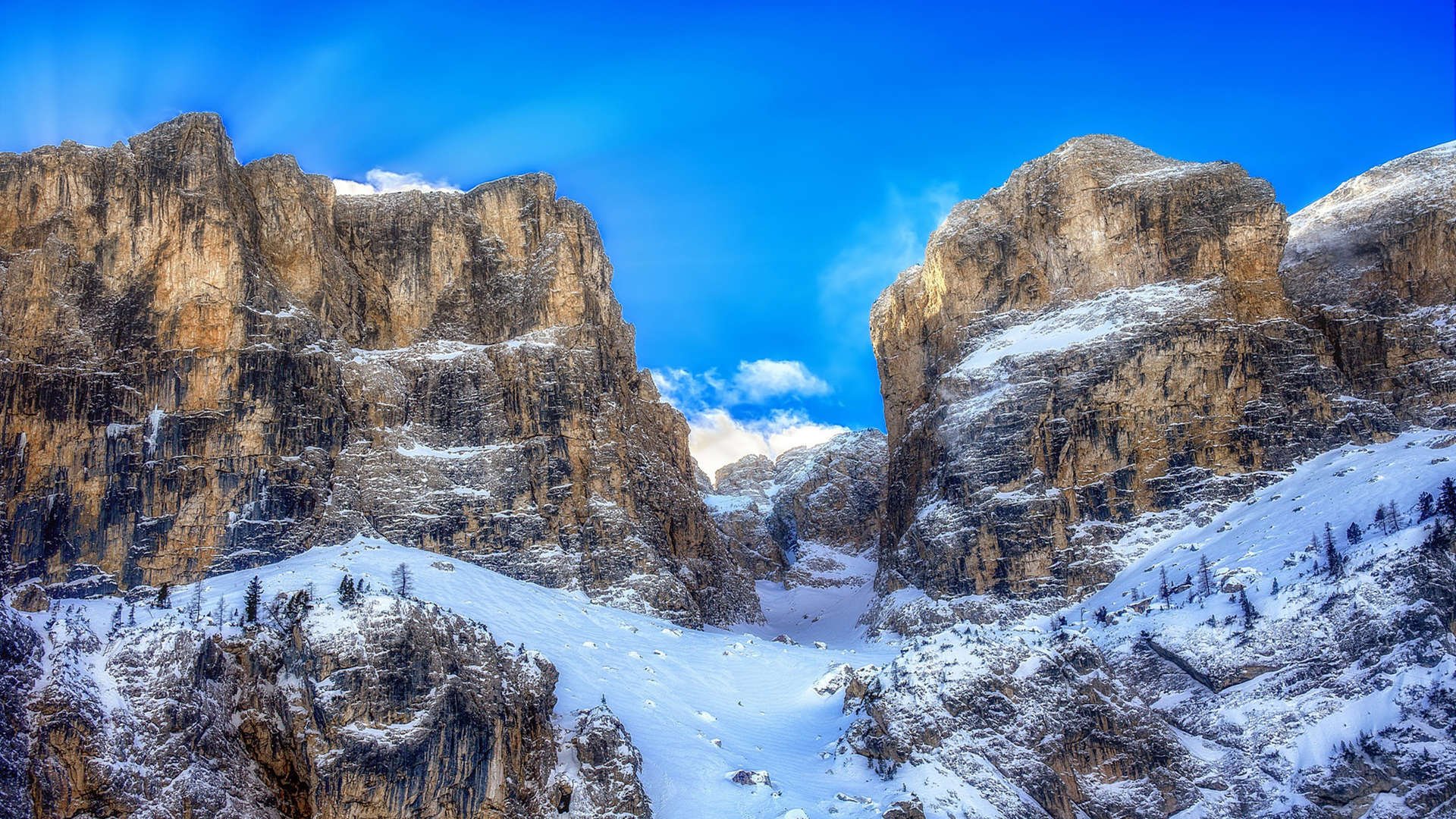 埃瓦尔客场取分，巩固在西甲中上游位置，埃瓦尔主帅