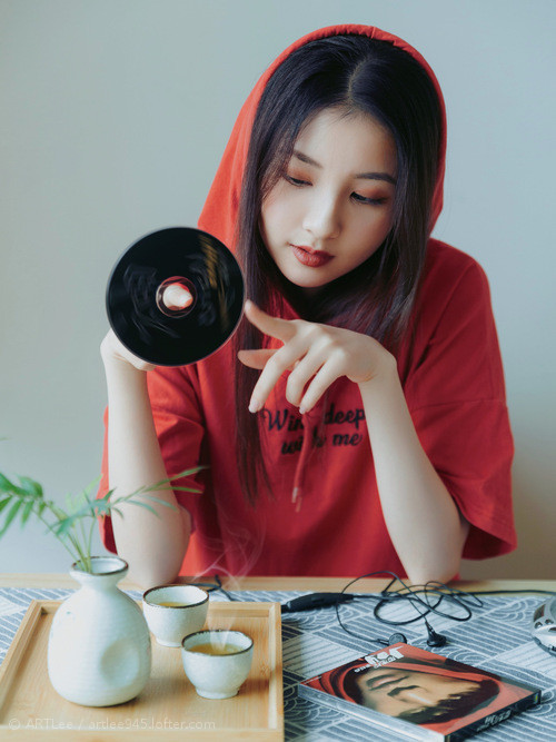 摩托GP选手法比奥·夸塔拉罗赢得2024年世界冠军,法比奥 夸塔拉罗