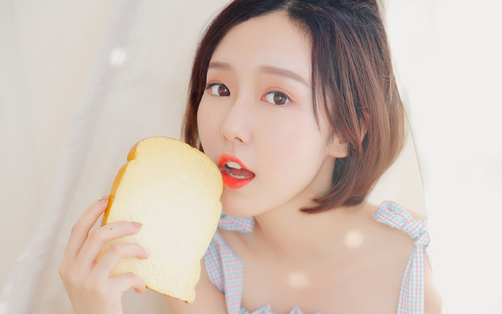 是否应设立年度最佳青年教练奖项，最佳青训教练